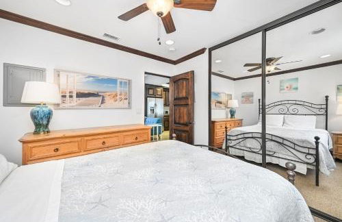 3 Bedroom Luxury Home Steps to Balboa Fun Zone - Foto 29