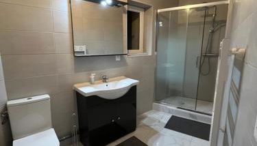 Logement Zen, cosy proche du RER avec parking privé - Foto 5