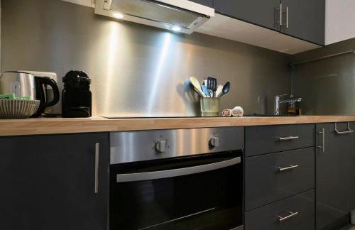 Appartement cosy proche du tram avec parking privé - Foto 29