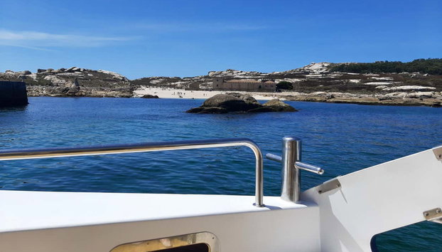 Excursión a la isla de Sálvora - Foto 3, Paseo en barco hasta la isla de Sálvora