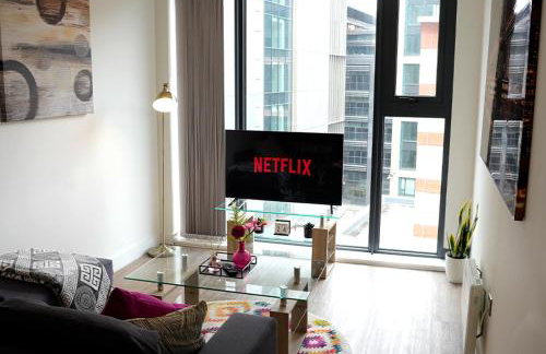 Stylish & Cosy Central Bham Apt - Photo 7