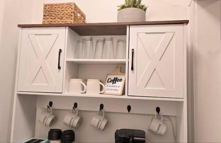 Luxury Short and Midterm Hyde Park Getaway - Photo 29