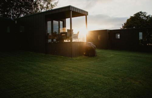 Stunning 2 Bed Glamping Cabin with private Hot Tub - Pod 1 - Foto 22