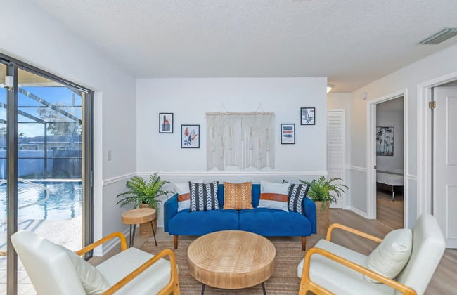 Fun Family-friendly Modern Beach Home With Pool - Photo 6