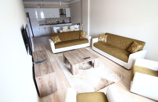 Royal Life Residence - Photo 19