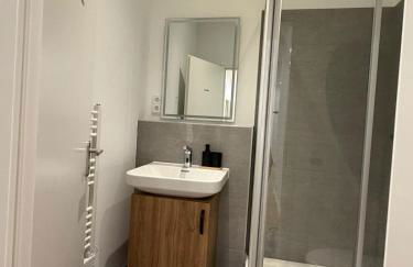 Jomi Stays - Kudamm - Foto 43