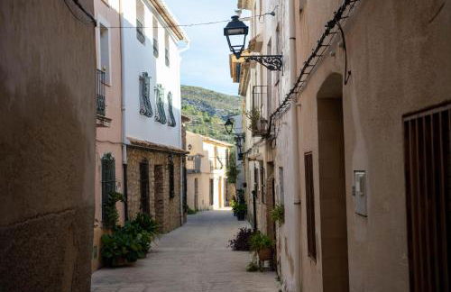 CASA NICOLE Naturaleza, Montañas y Piscina Privada en Alicante - Foto 43