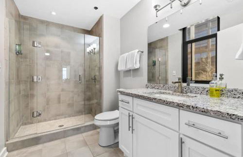 Luxurious Downtown-2 bed 2 bath Corner 2M - Foto 16