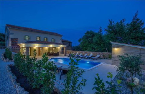 4 Bedroom Lovely Home In Garica - Photo 17