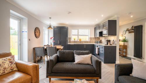 Cottage with Hot Tub near Knockhill - Foto 3