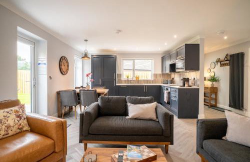 Cottage with Hot Tub near Knockhill - Foto 3