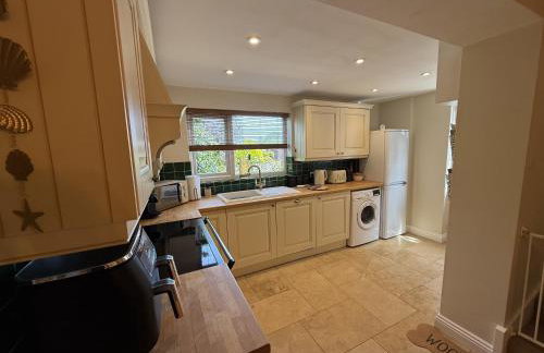 Autumn Cottage - Photo 14