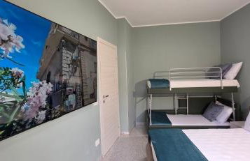 DANIEL SUPERIOR APARTMENTS - Tropea City Center - 250m from the Train Station - Foto 27