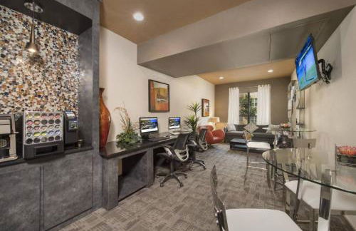 Blueground Domain pool wd nr stadium ATX-296 - Foto 26