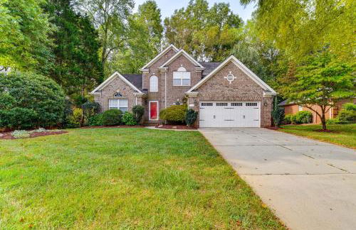 2 Mi to Lake Norman Home with Deck in Huntersville! - Foto 3