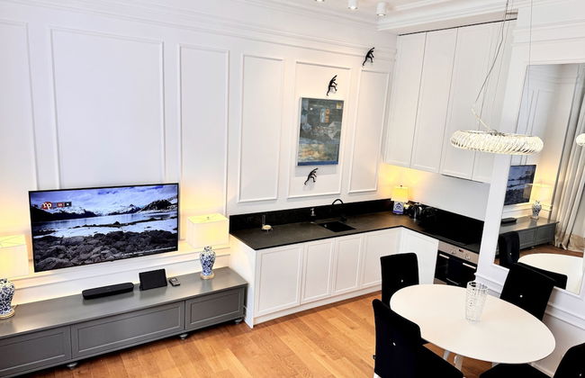 MONDRIAN Luxury Suites & Apartments Old Town Market Square - Photo 42