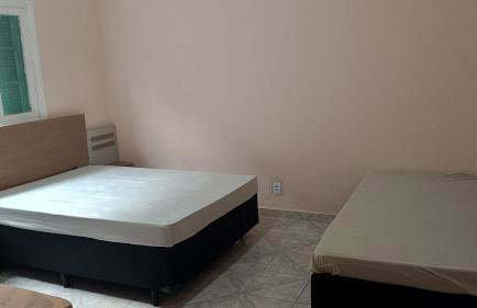 Finais de semana e feriados - Foto 1