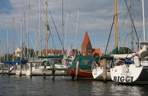Ferienwohnungen Alter Bahnhof mit Terrasse und Garten OFC 06 - Foto 6