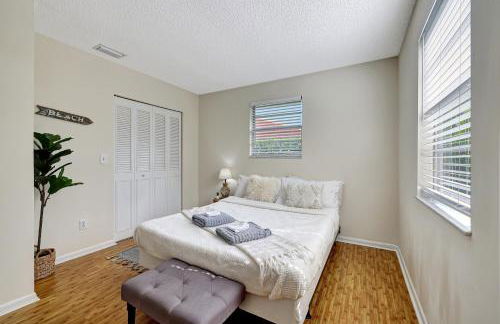 Coastal Retreat Near Downtown Stuart - Photo 8