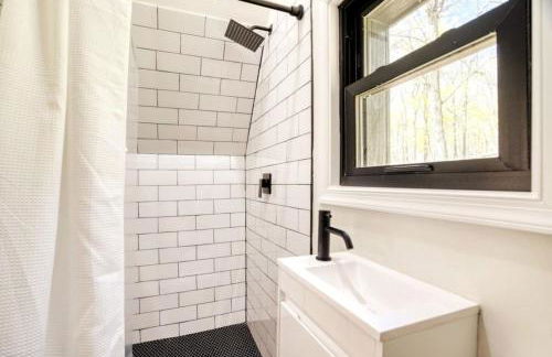 The Black Aframe - HOT TUB and Mountain Views - Foto 42