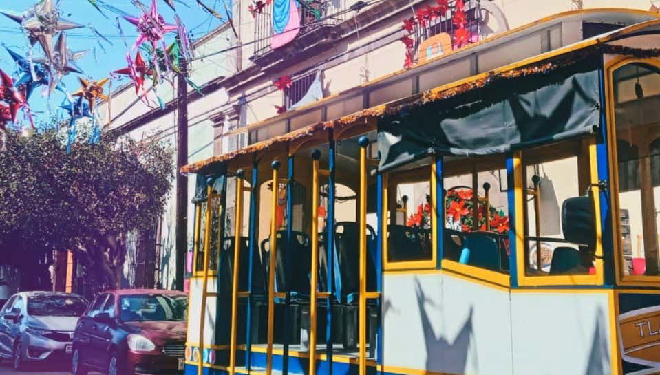 Tlaquepaque Sightseeing Tram - Foto 1