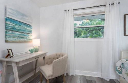 Annie's Escape - 5 mins to Downtown - HotTub - Foto 18