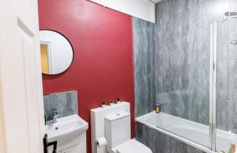 3 Bedroom Home Free Parking & WiFi Contractors Welcome! - Foto 72