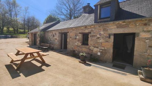 Calme et confort, charmante longère bretonne - Foto 2, Garden, Garden view