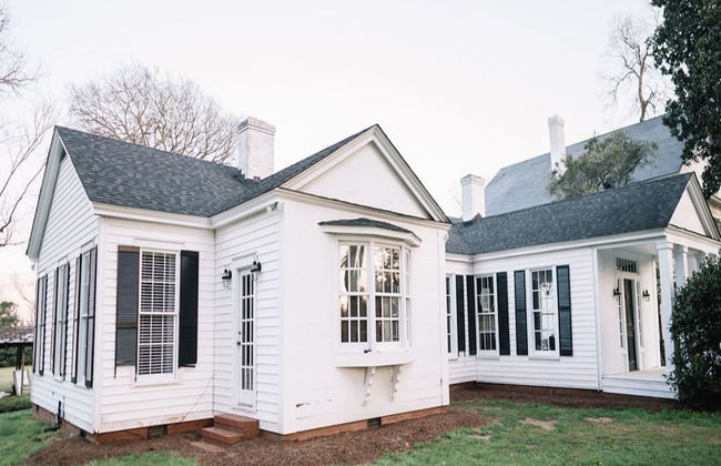 Historic Antebellum Manor - Foto 28