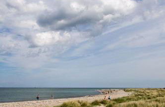 Schönes Ferienhaus mit Garten & Mid Century Möbeln in Strand nähe Avendorf - Foto 15