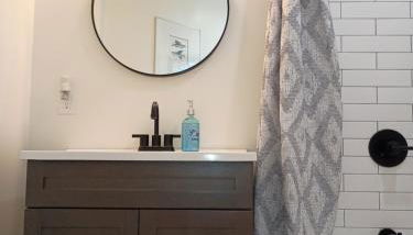 2 Bedroom Apartments Near Downtown LA and Dodger Stadium Sleeps 4 to 8 - Foto 5, Shower