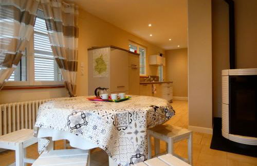 Maison en pierre rénovée, 3 chambres, jardin clos, équipée, calme et proche étang à Senonches - FR-1-581-36 - Foto 6