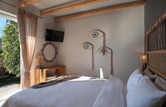 Tyros Boutique Houses - Photo 10