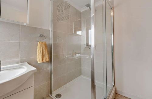 3 Bed in Llanllwni 91447 - Foto 19