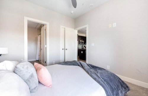 2B 2BA Luxury Downtown Suite Rooftop Deck & Gym - Foto 74