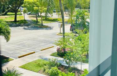 Ritzy Little House - Foto 2