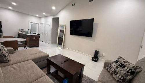 Newly build 1 bedroom 2 bathrooms condo - Foto 3