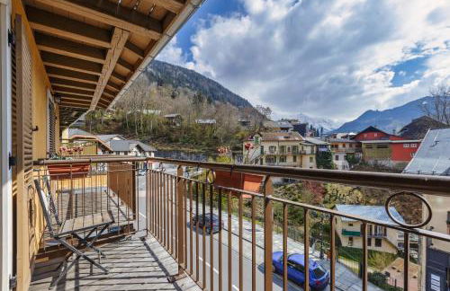 Chateau - Charming Apartment in the city Center with 3 bedrooms - By Cozee Rentals - Foto 44