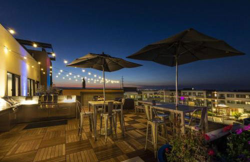 Luxury Condos at Anton Menlo w Pool & Amenities - Photo 21