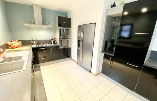 GITE DE L'ASPE 135m2, 6p, 3ch avec piscine privative, jardin ombragé clos - Foto 27