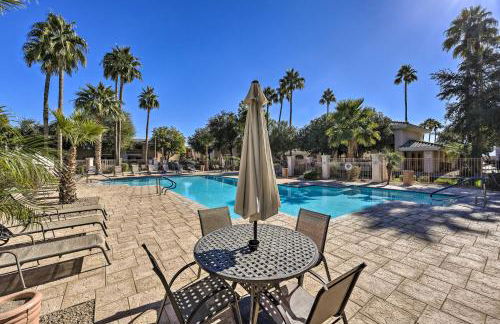 Families and Dogs Welcome! Phoenix Condo with Pool - Foto 27