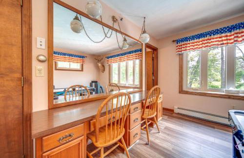 Lake Erie Getaway with Private Pool and Yard! - Foto 25