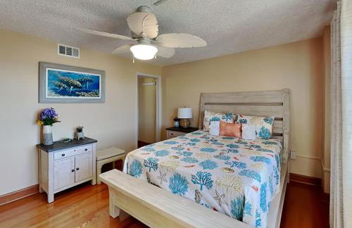 Oceanfront Penthouse #11B by Distinctive Beach Rentals - Foto 89