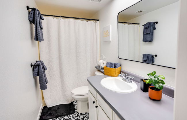 Campbell Phoenix - Foto 19