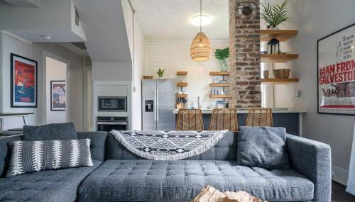 Historic and charming duplex in desirable midtown, close to the beach and strand - Foto 3