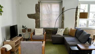 Casa da Joana T2 no Centro Histórico de Angra - Photo 3