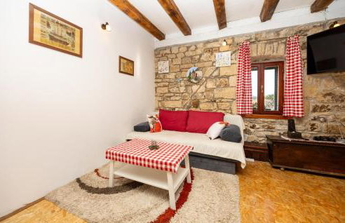 Beautiful Apartment In Hrvace With Wifi - Foto 15