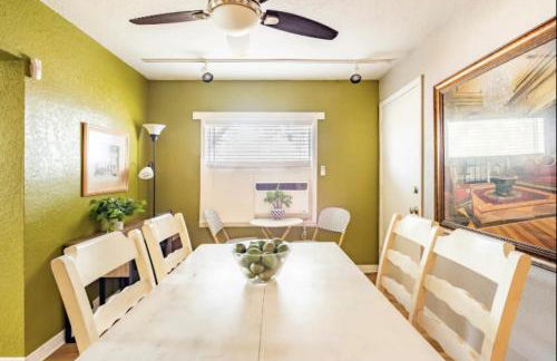 3-Bed Bungalow walk to Historic Downtown Sanford - Foto 6