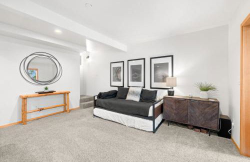 Black Butte Ranch Modern A-Frame Retreat, sleeps 8 - Foto 42