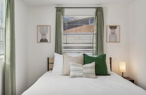 Elegant Largo Retreat, Sleeps 8, 10 Mins to Beach - Foto 37